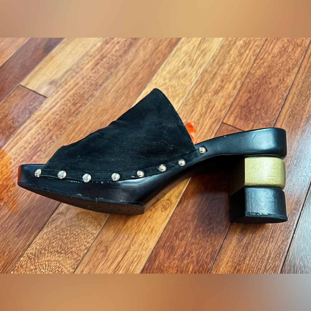 Vintage 1970’s Salvatore Ferragamo Black and Gold Mules EUC For age! Sz 10 - Picture 4 of 10